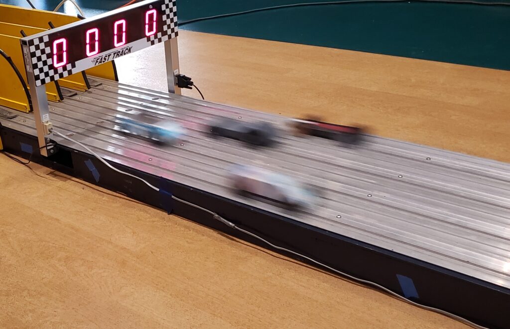 Pinewood derby race